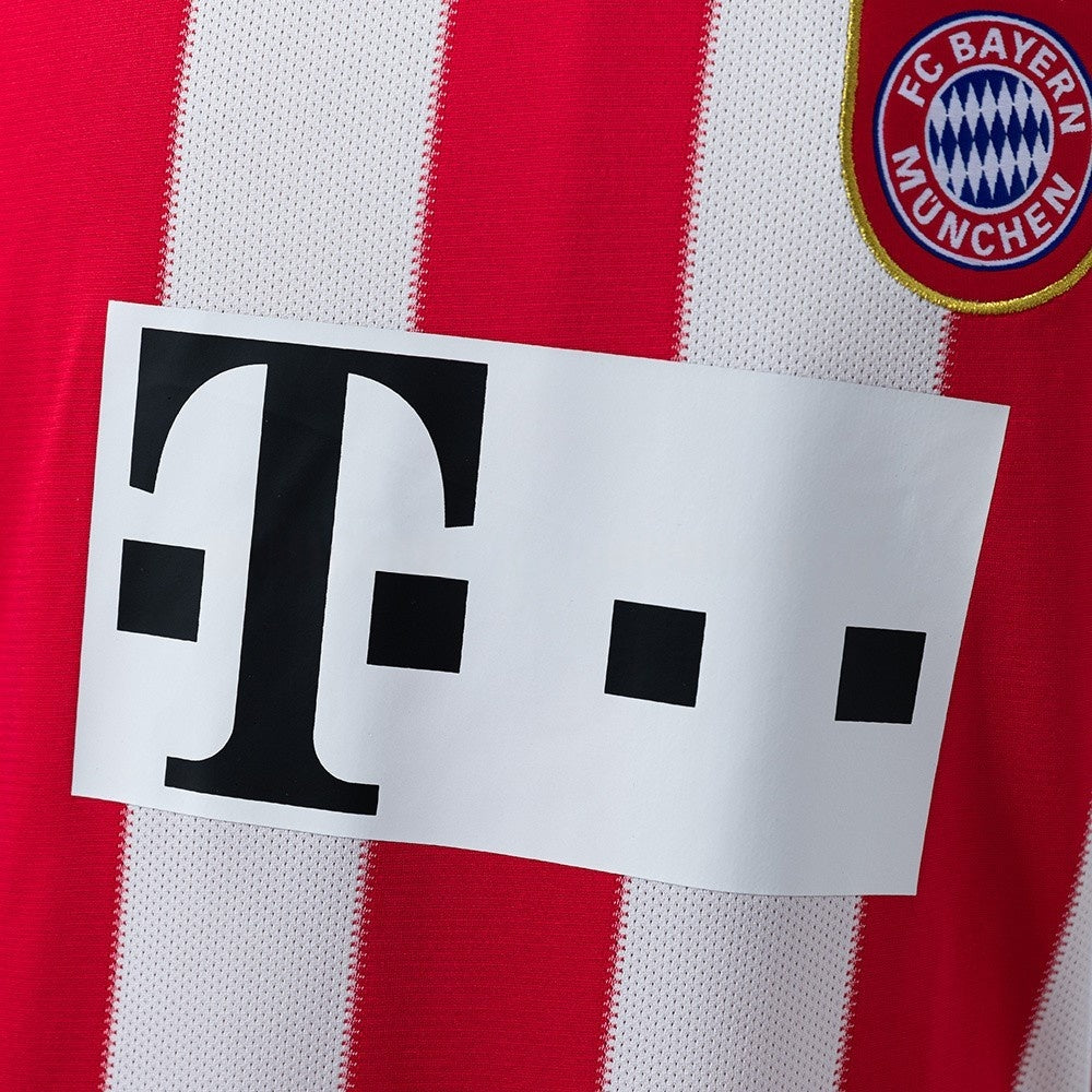 Bayern Munich Jersey 2010-11 Home Retro Football Kit product image 6