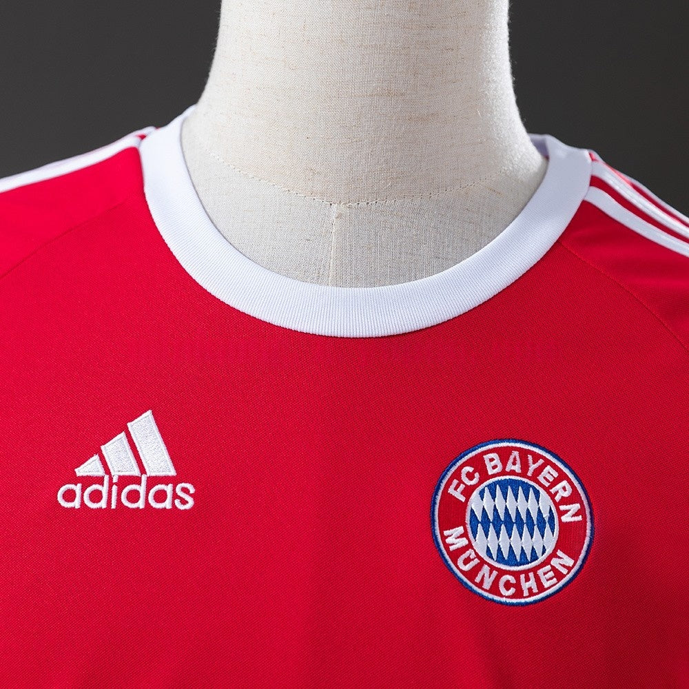Bayern Munich Jersey 2000-01 Home Football Retro Kit product image 7