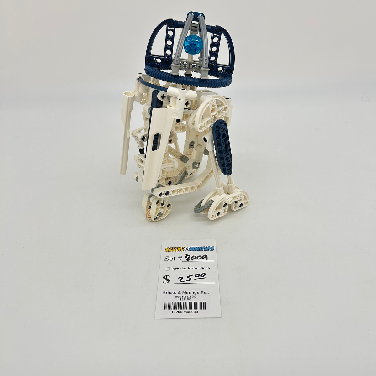 8009 R2-D2 (U) product image 1, provided for visual reference and product detail review