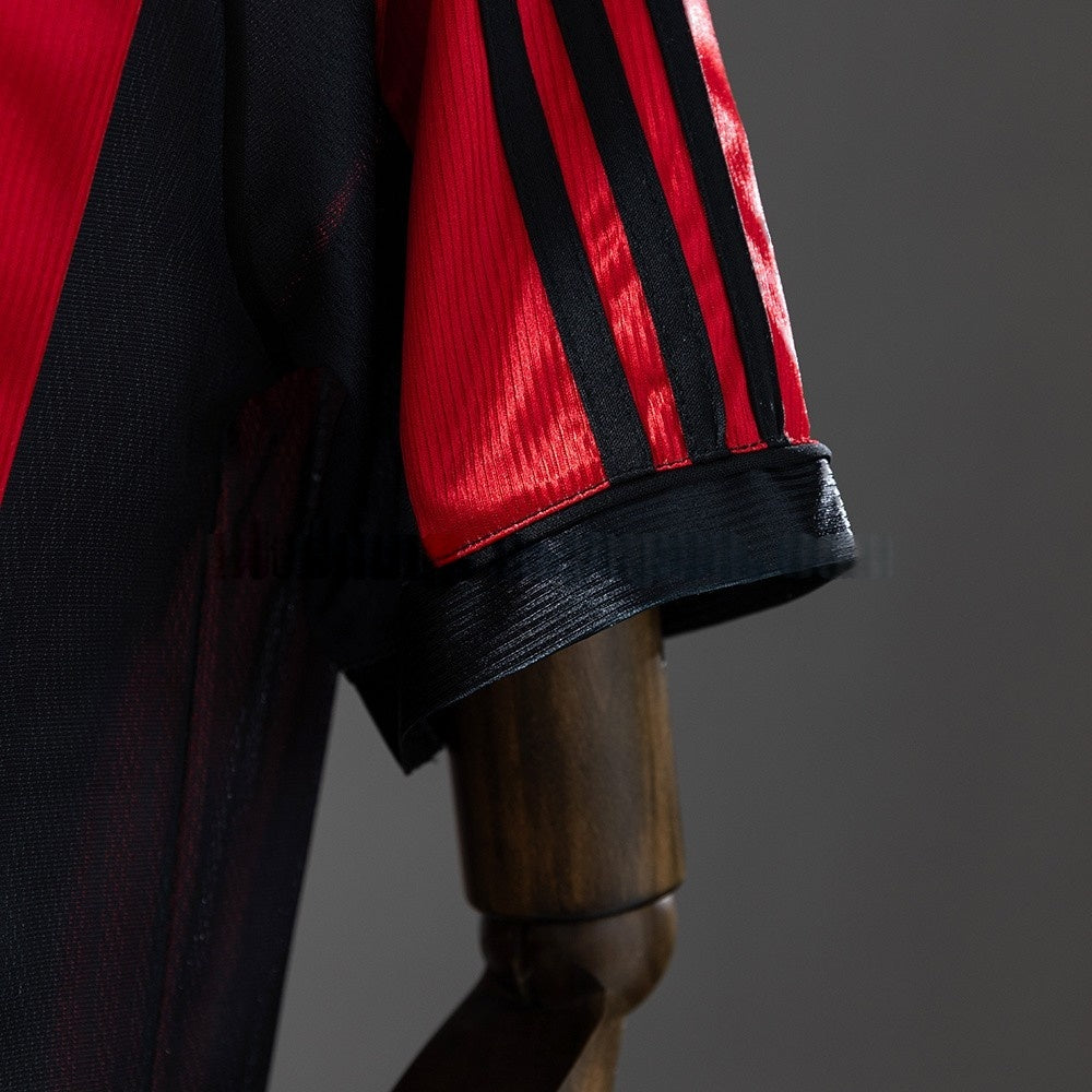 AC Milan Jersey 1998-99 Home Retro Football Kit product image 3