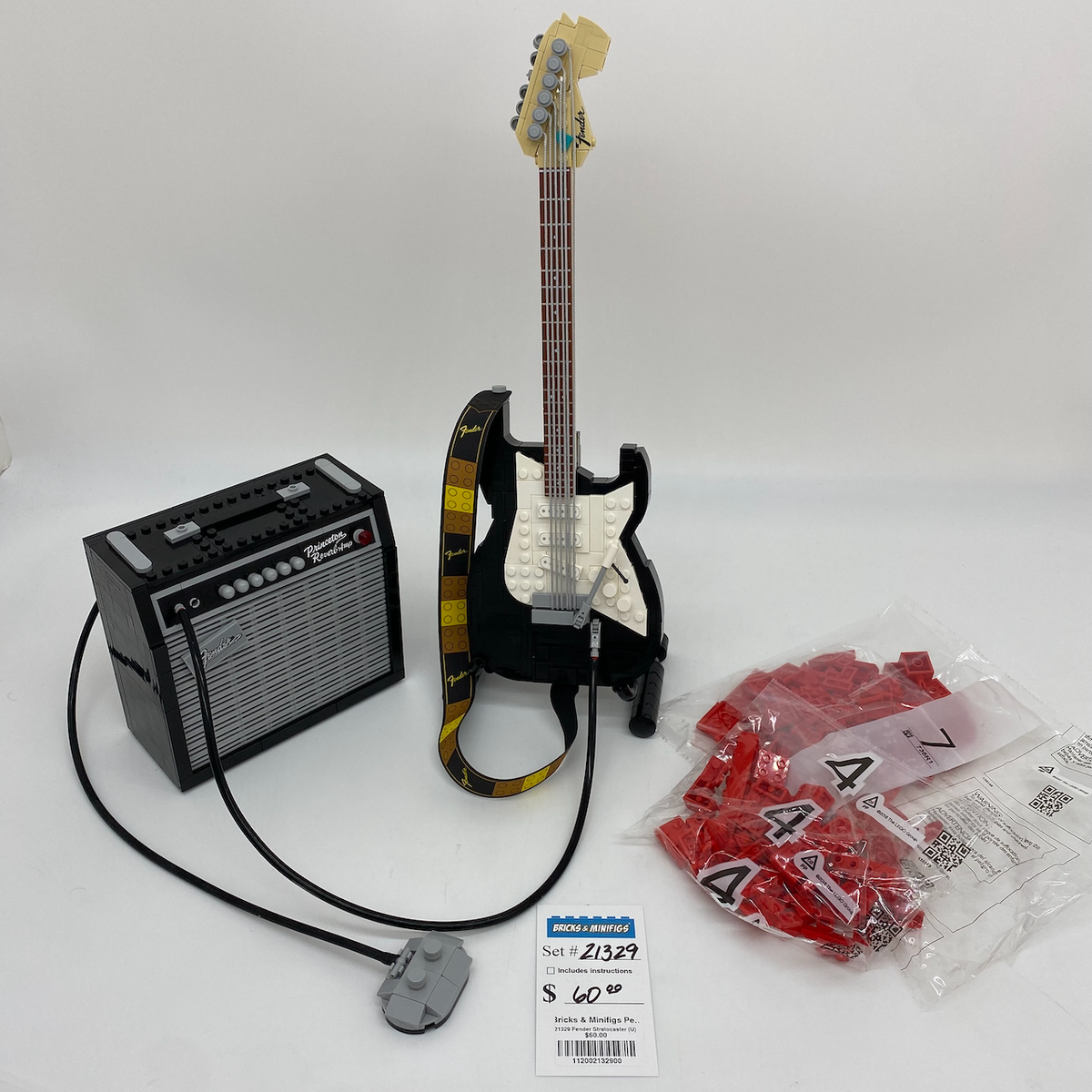 21329 Fender Stratocaster (U) product image 2, provided for visual reference and product detail review