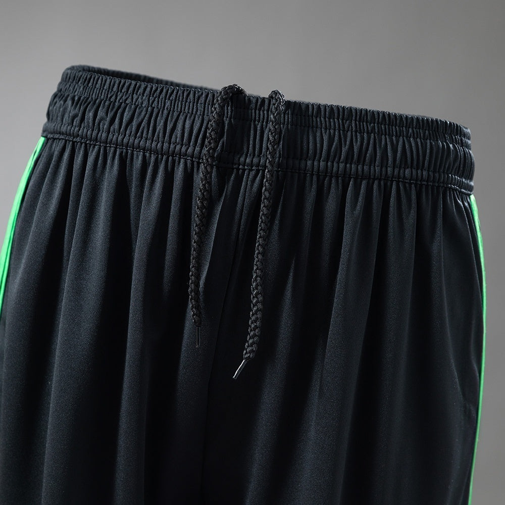 Bayern Munich Black Shorts 25/26 Football Kit Soccer product image 7
