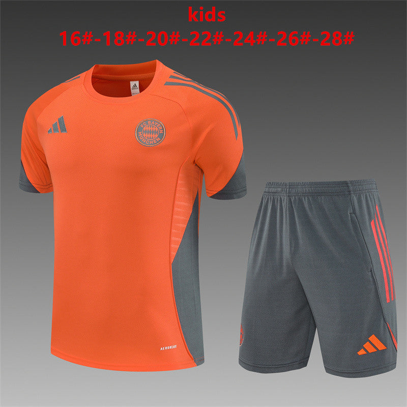 Kids Bayern Munich Training Tracksuits 25/26 Football Kit product image 1