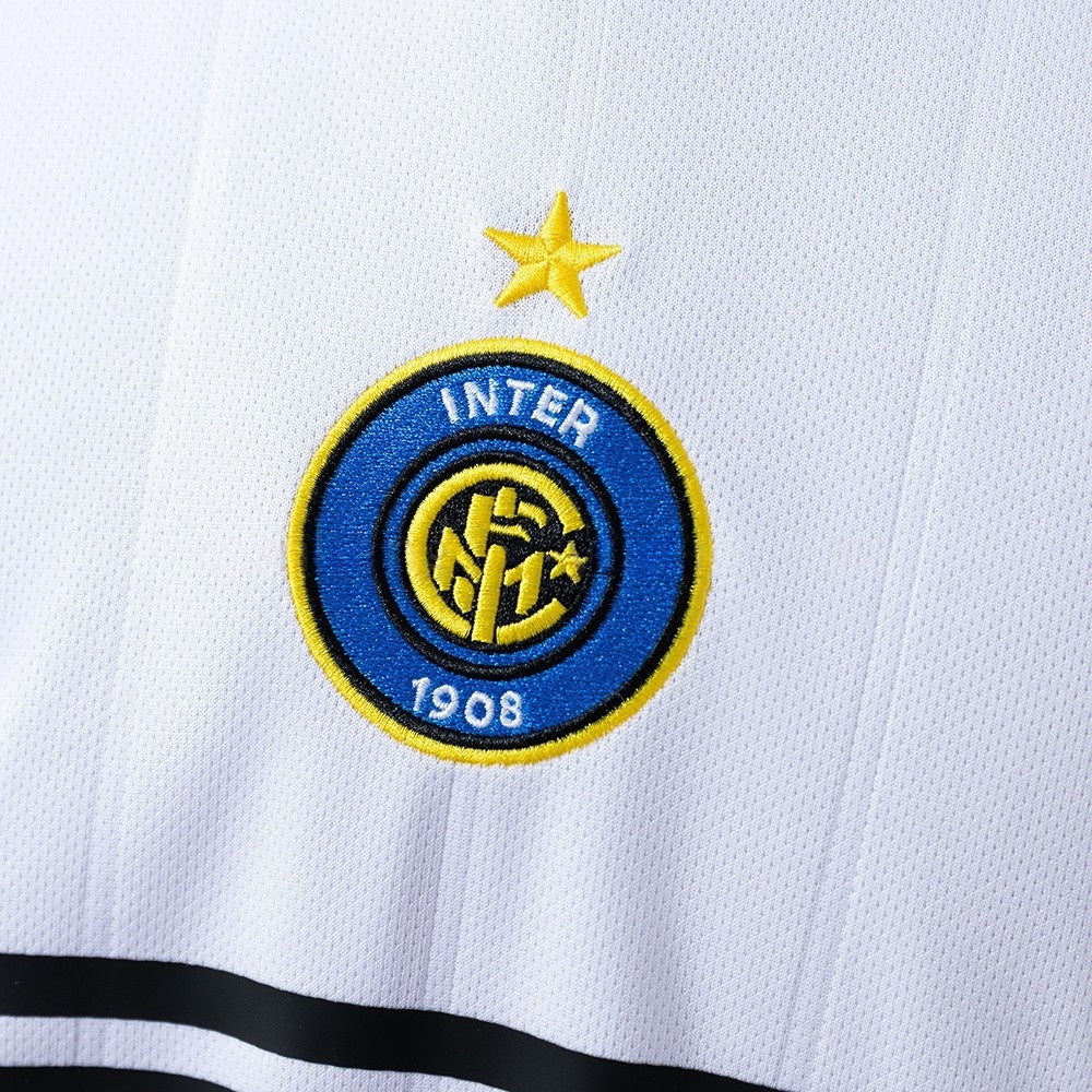 Inter Milan Jersey 2004-05 Away Retro Football Kit product image 5