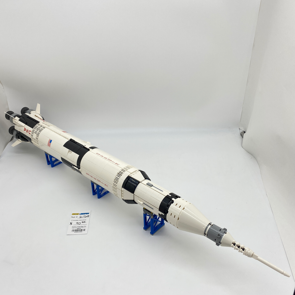 21309 NASA Apollo Saturn V (U1)