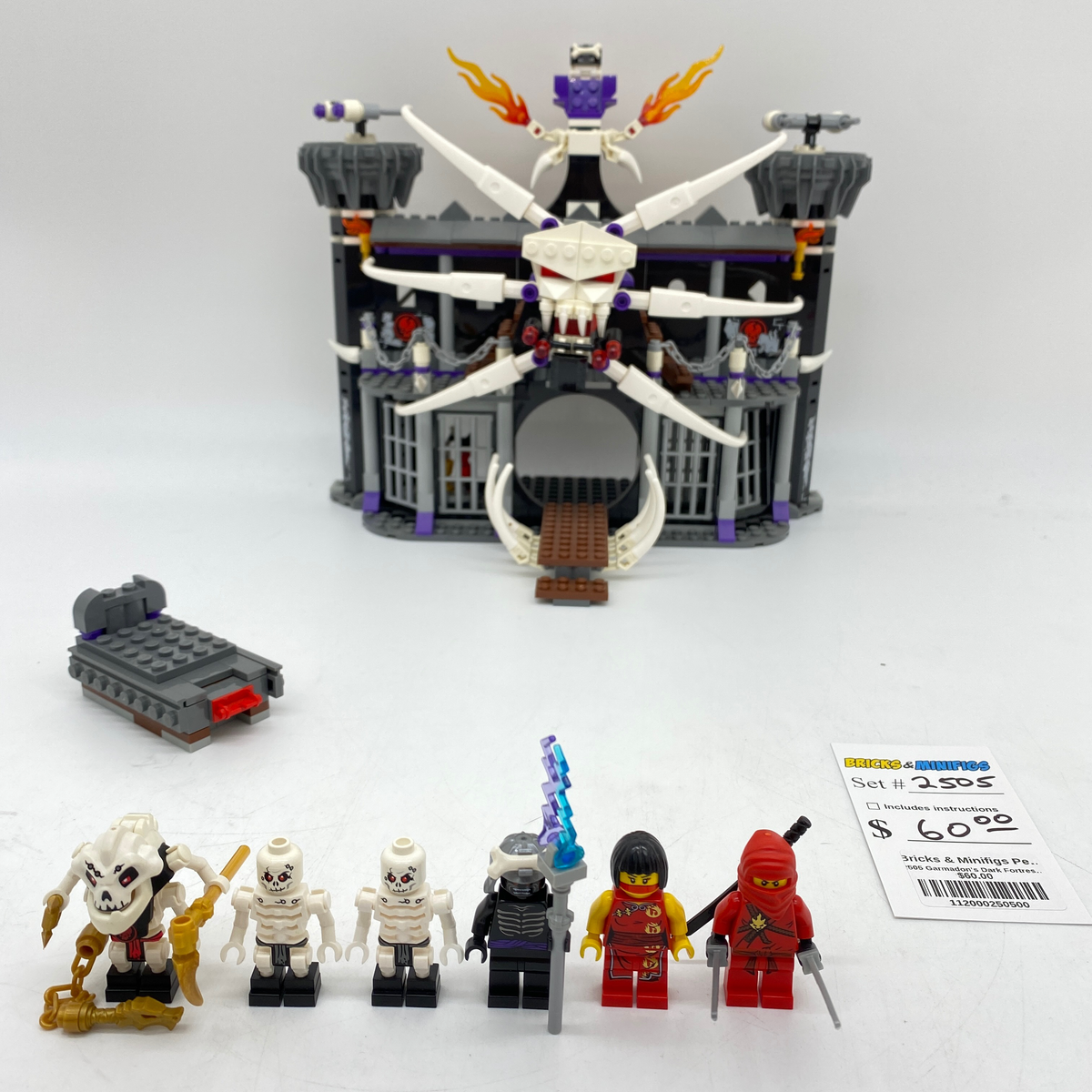 2505 Garmadon's Dark Fortress (U) product image 1, provided for visual reference and product detail review