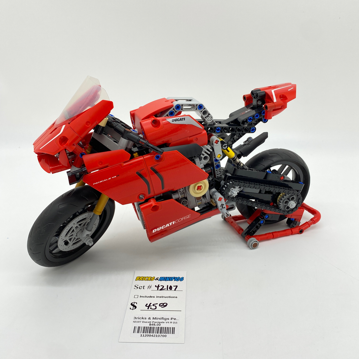 42107 Ducati Panigale V4 R (U) product image 1, provided for visual reference and product detail review