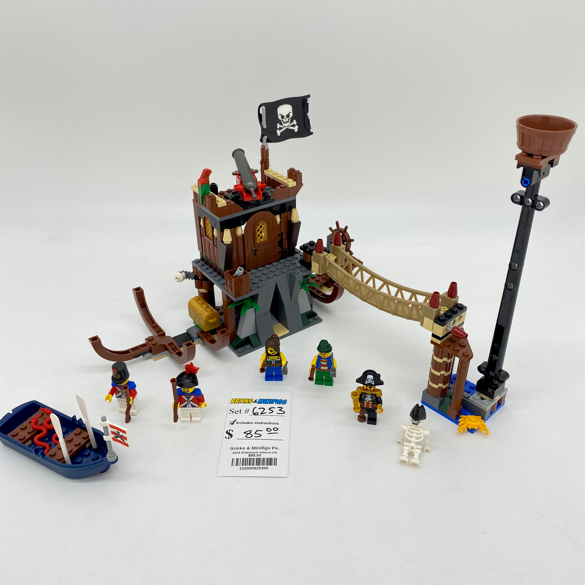 6253 Shipwreck Hideout (U) product image 1, provided for visual reference and product detail review