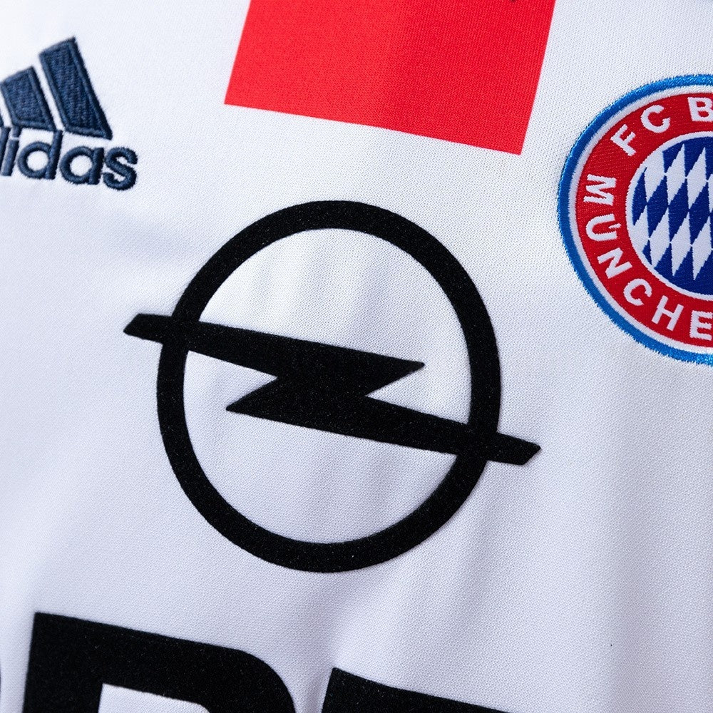 Bayern Munich Jersey 2000-02 Away Retro Football Kit product image 4