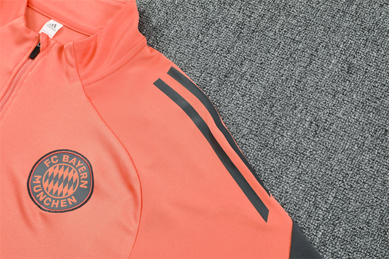Bayern Munich Training Tracksuits 25/26 Football Kit Soccer product image 5