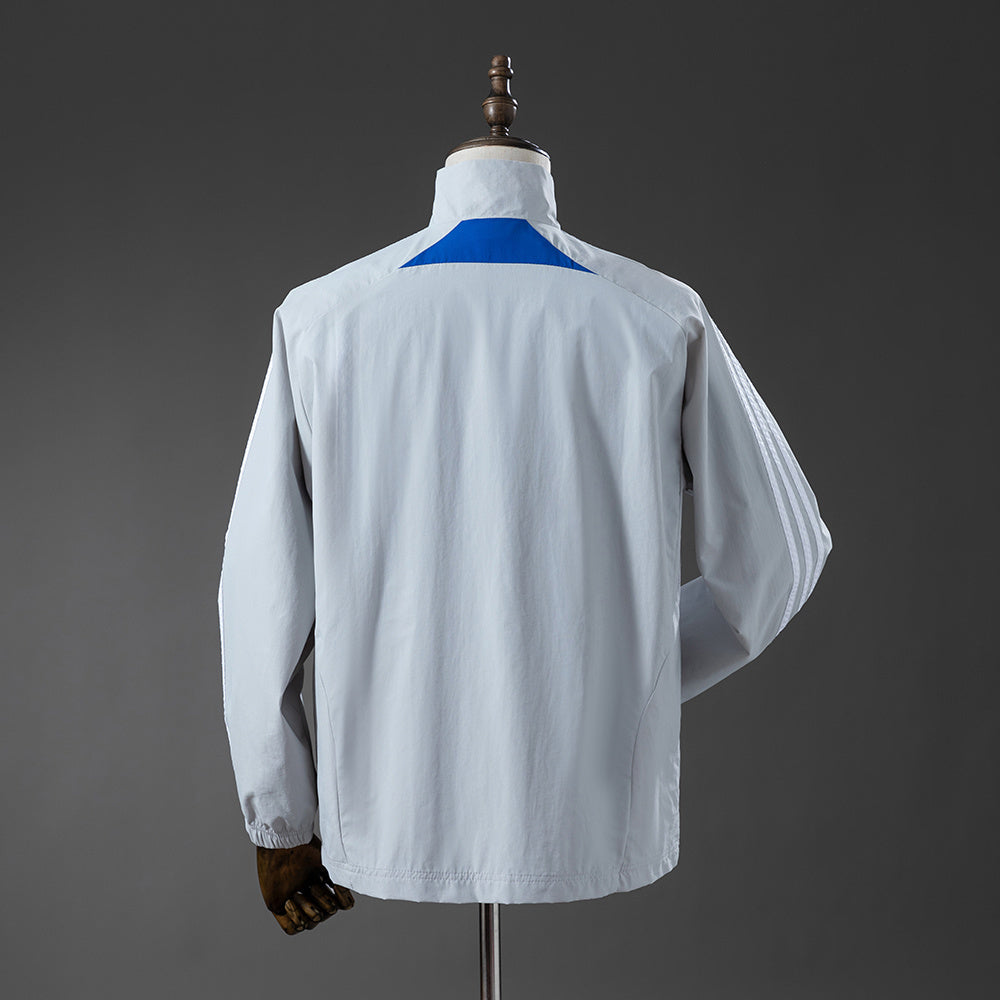 Bayern Munich Windbreaker 2025/26 Light Grey Football product image 2