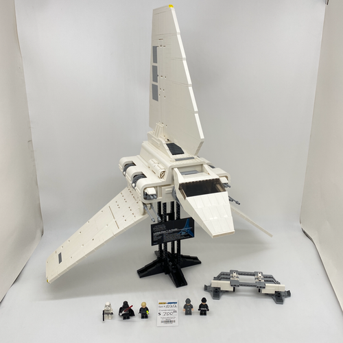 10212 Imperial Shuttle (U) product image 1, provided for visual reference and product detail review