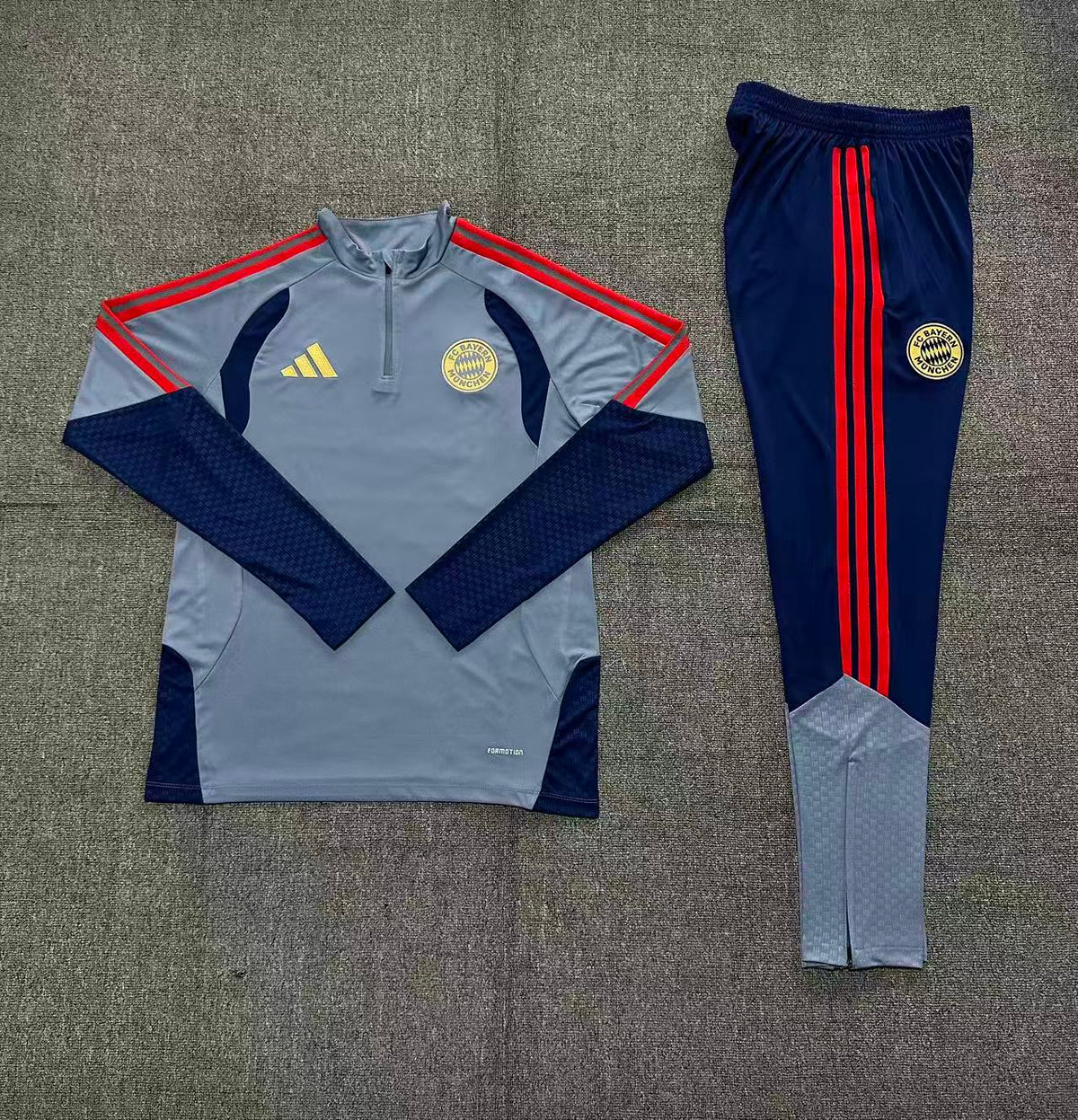 Kids Bayern Munich Training Tracksuits 2026-2027 Football product image 2