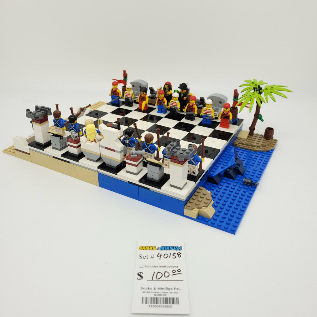 40158 Pirates Chess Set (U) product image 1, provided for visual reference and product detail review
