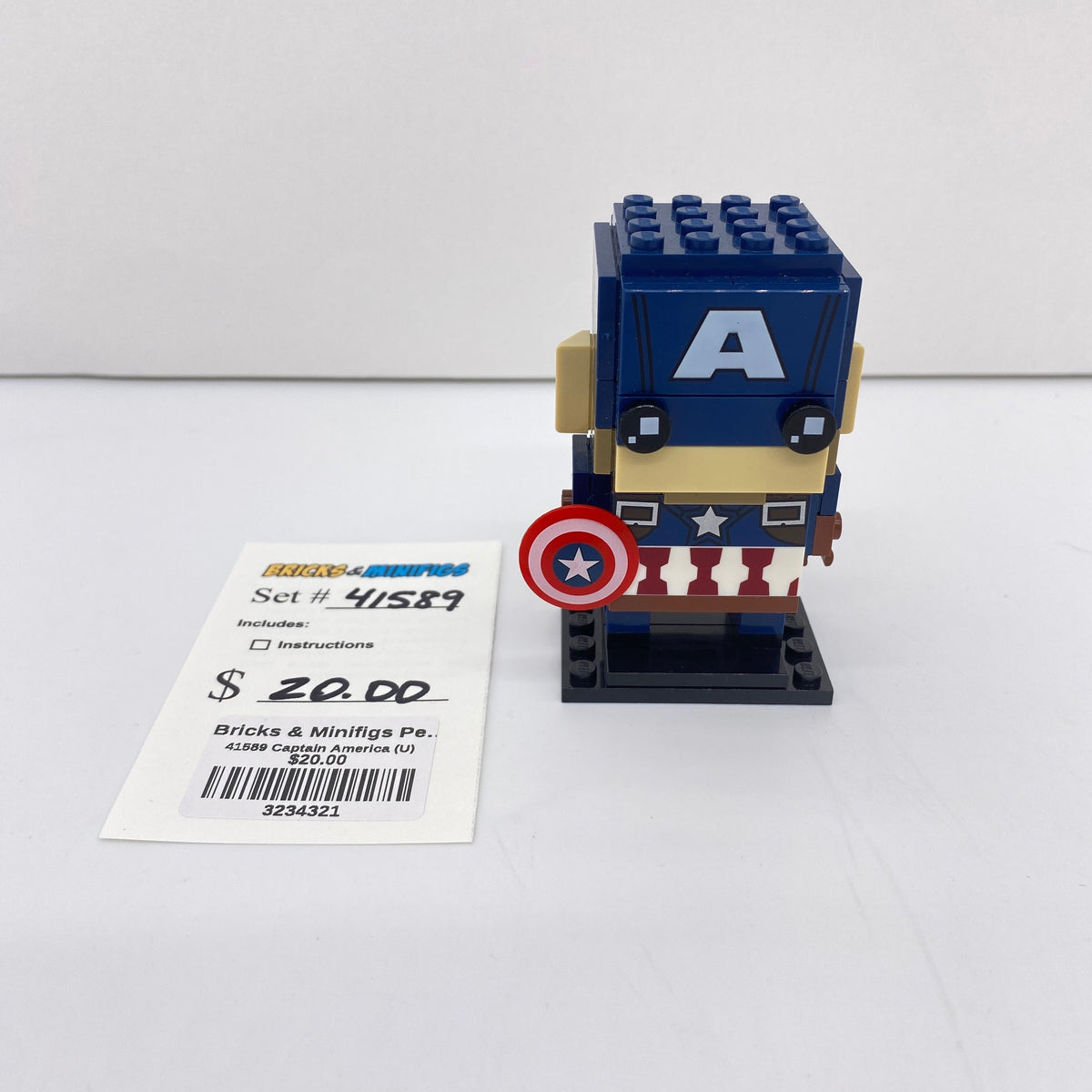 41589 Captain America (U) product image 1, provided for visual reference and product detail review