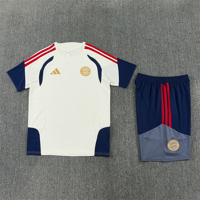 Bayern Munich Training Tracksuits 2026-2027 Football Kit product image 2