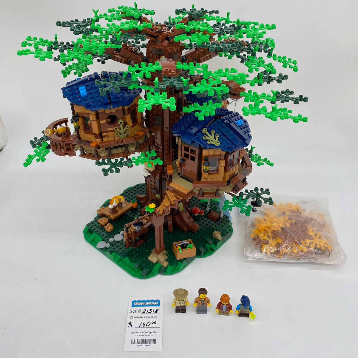 21318 Tree House (U) product image 1, provided for visual reference and product detail review