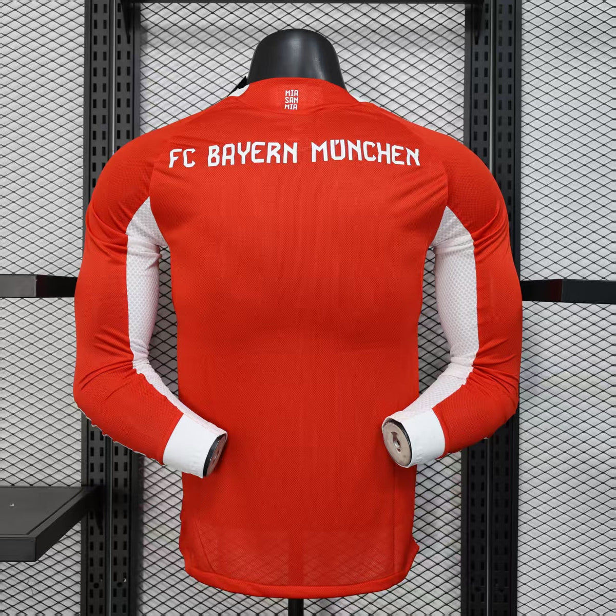Player Version Bayern Munich Jersey 25/26 Home Long Sleeves product image 3