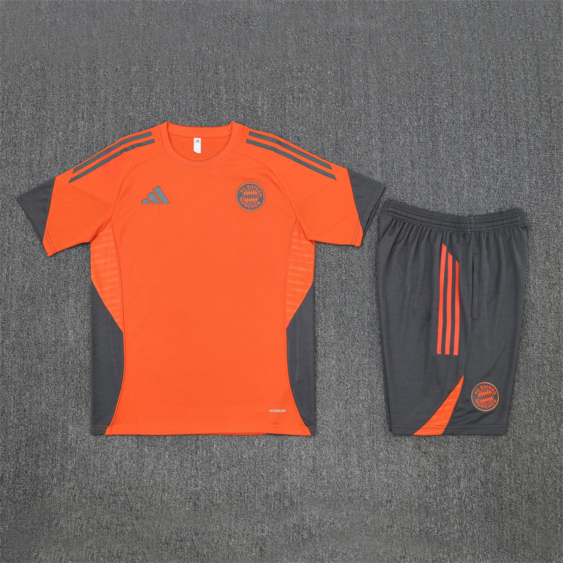 Bayern Munich Training Tracksuits 25/26 Football Kit Soccer product image 2