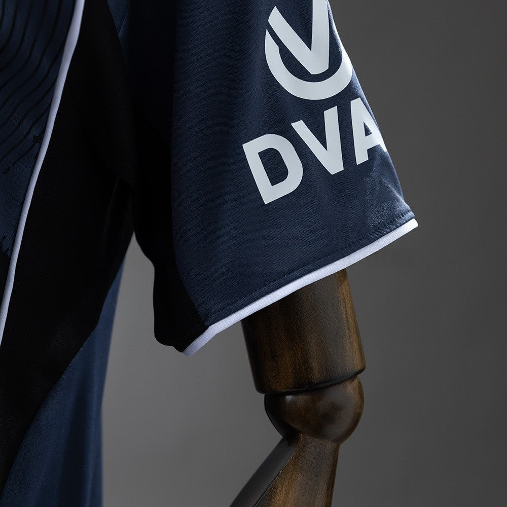 Frankfurt Jersey 25/26 Third Football Kit product image 3