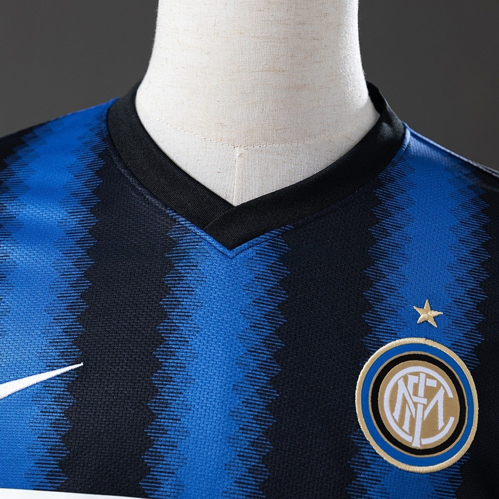 Inter Milan Jersey 2010-11 Home Retro Football Kit product image 7