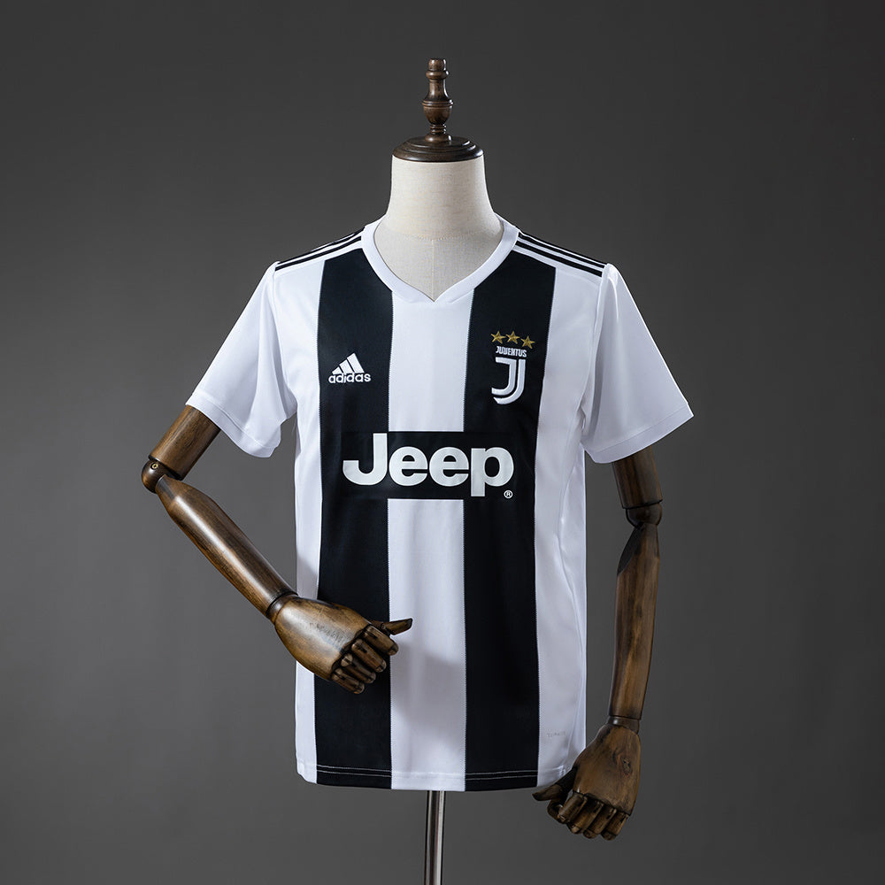 Juventus Home Jersey 2018-19 Retro Football Kit Soccer Shirt product image 1