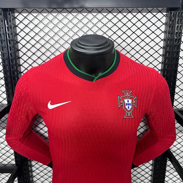 Player Portugal Home Kit 24/25 Euro Cup 2024 Football product image 2
