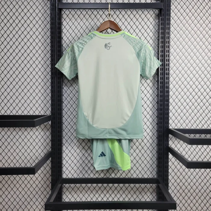 Kids Mexico Away Kit 24/25 Copa America 2024 Football Jersey product image 9